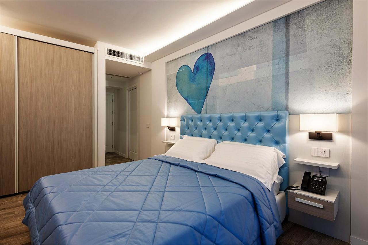 Petit Hotel 4*